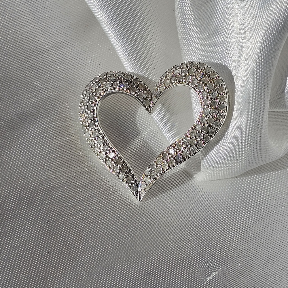 Diamond Heart Outline Pendant 925